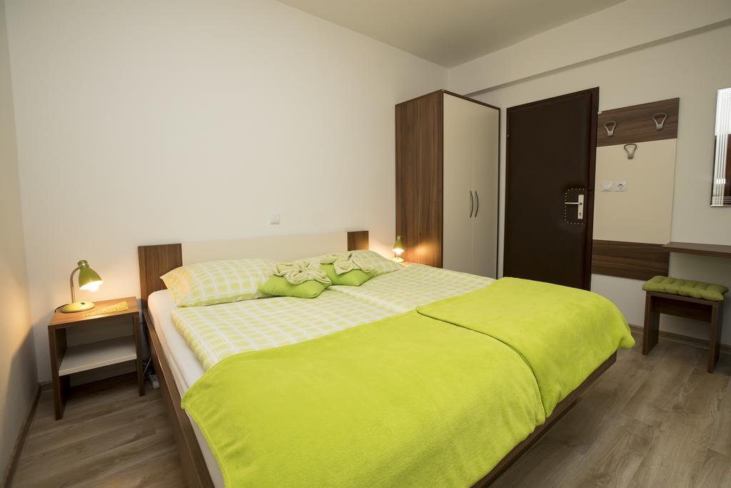 Accommodation Resman Бохин Екстериор снимка