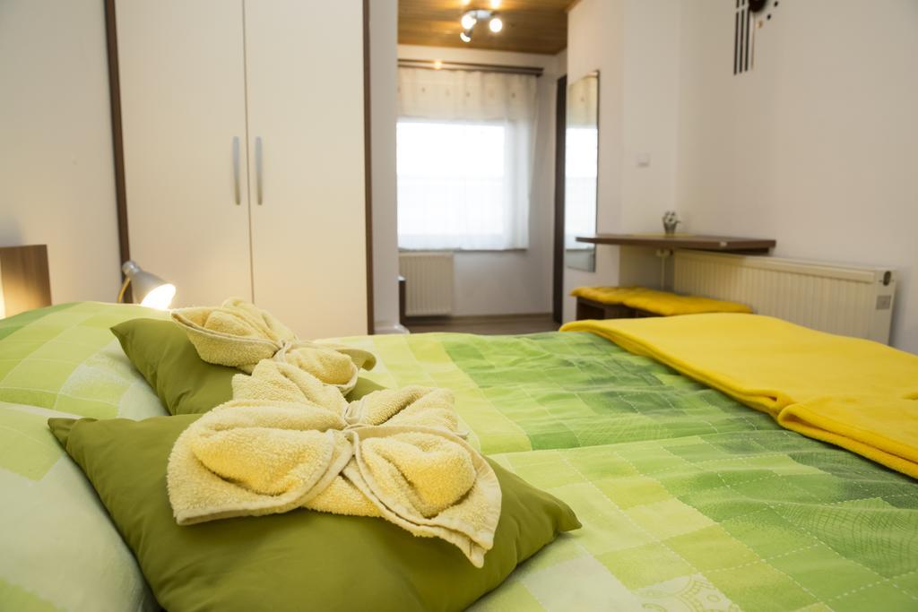 Accommodation Resman Бохин Екстериор снимка