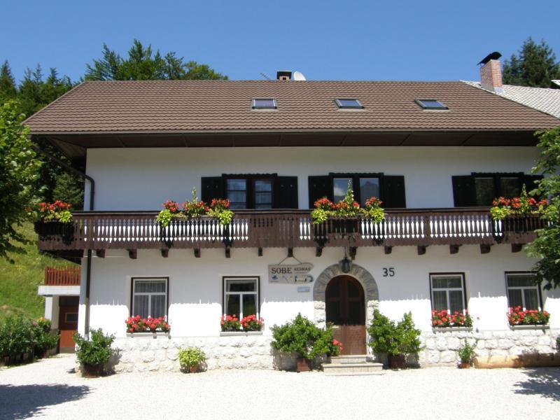 Accommodation Resman Бохин Екстериор снимка